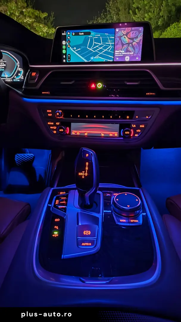 BMW 745
