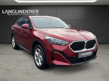 BMW X2 sDrive20i NP 53.229 - PremiumPaket HiFi Aktiv