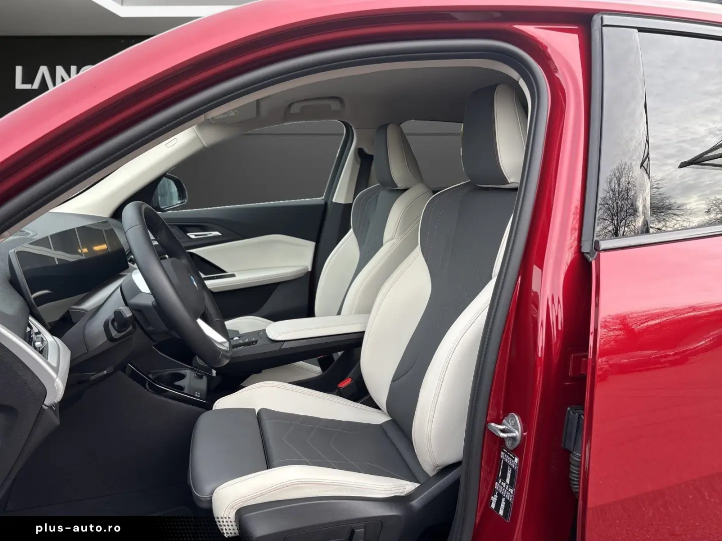 BMW X2 sDrive20i NP 53.229 - PremiumPaket HiFi Aktiv
