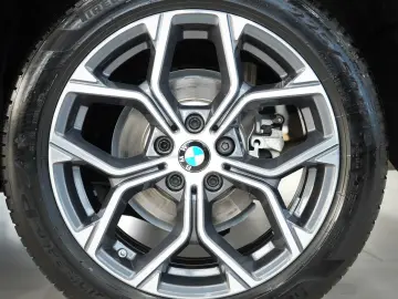 BMW X2 sDrive 18 i ADVANTAGE  LEDER NAVI  LED 1.HAND
