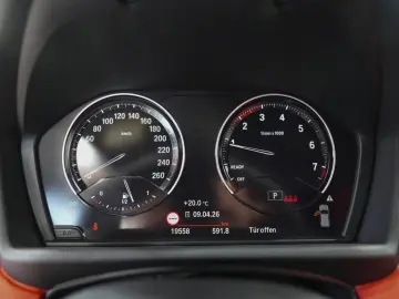 BMW X2 sDrive 18 i ADVANTAGE  LEDER NAVI  LED 1.HAND