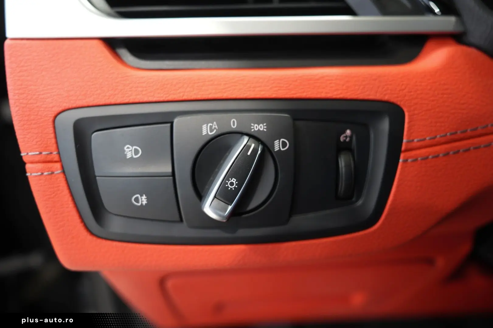 BMW X2 sDrive 18 i ADVANTAGE  LEDER NAVI  LED 1.HAND