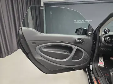 Smart ForTwo Cabrio Brabus 92R