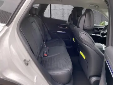 MERCEDES-BENZ GLC 220 d 4M AMG