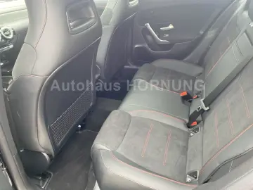 MERCEDES-BENZ CLA 250 4M AMG  PANO 360 MEMO KEYLESS …