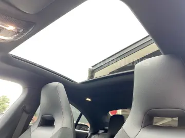 MERCEDES-BENZ CLA 250 4M AMG  PANO 360 MEMO KEYLESS …
