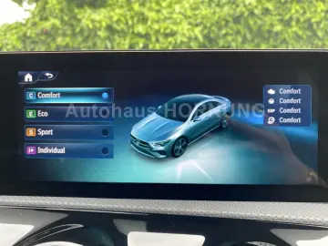 MERCEDES-BENZ CLA 250 4M AMG  PANO 360 MEMO KEYLESS …