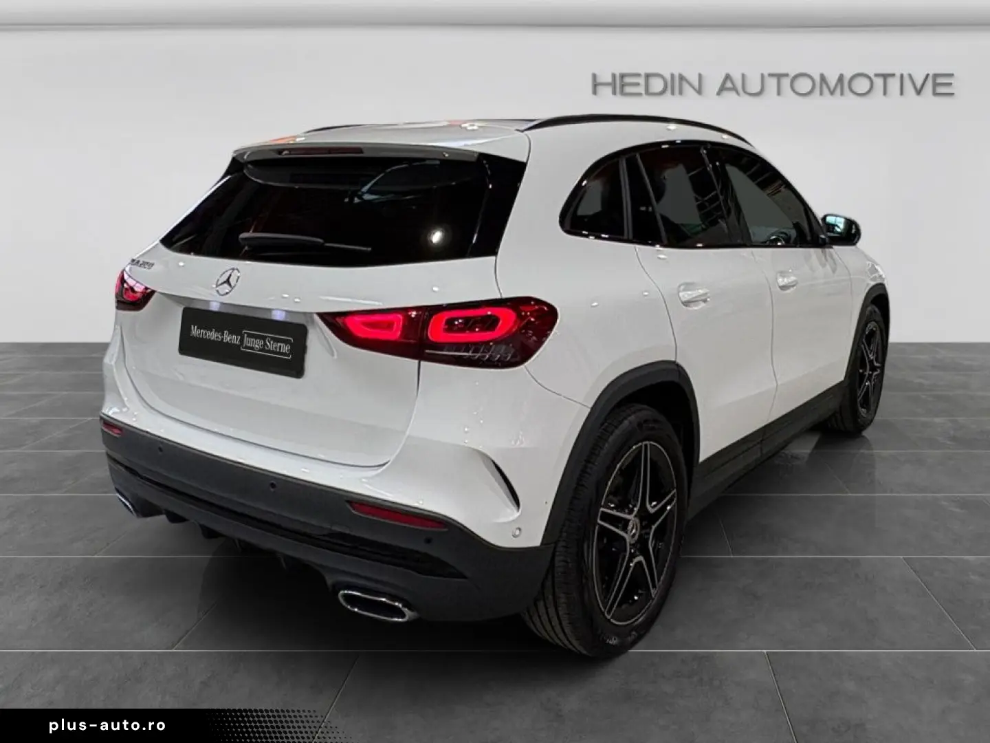 MERCEDES-BENZ GLA 200 AMG NIGHT PANO KAM TOTW SPIEGE&hellip;
