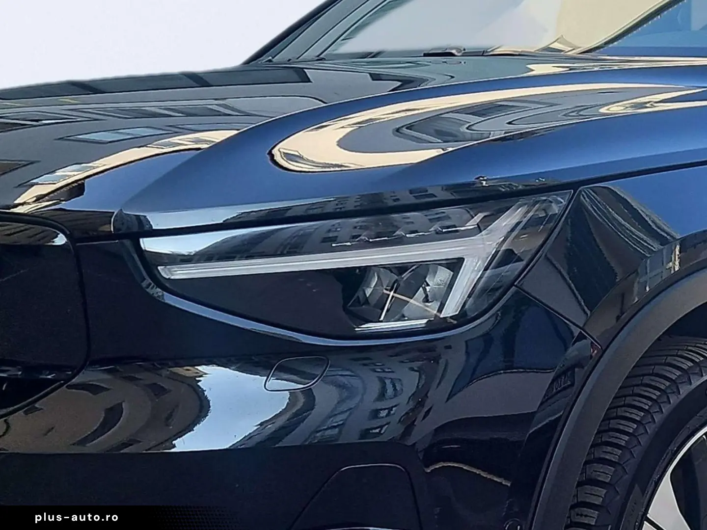 VOLVO XC40 Plus Recharge Pure Electric 2WD