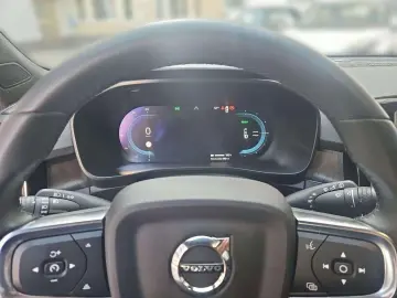 VOLVO XC40 Plus Recharge Pure Electric 2WD