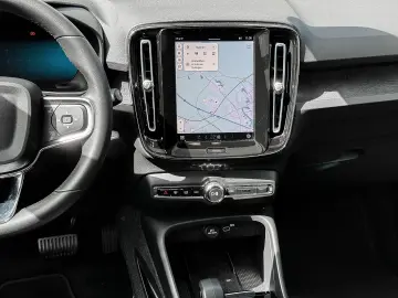 VOLVO XC40 Ultimate Recharge Pure Electric AWD StandHZ