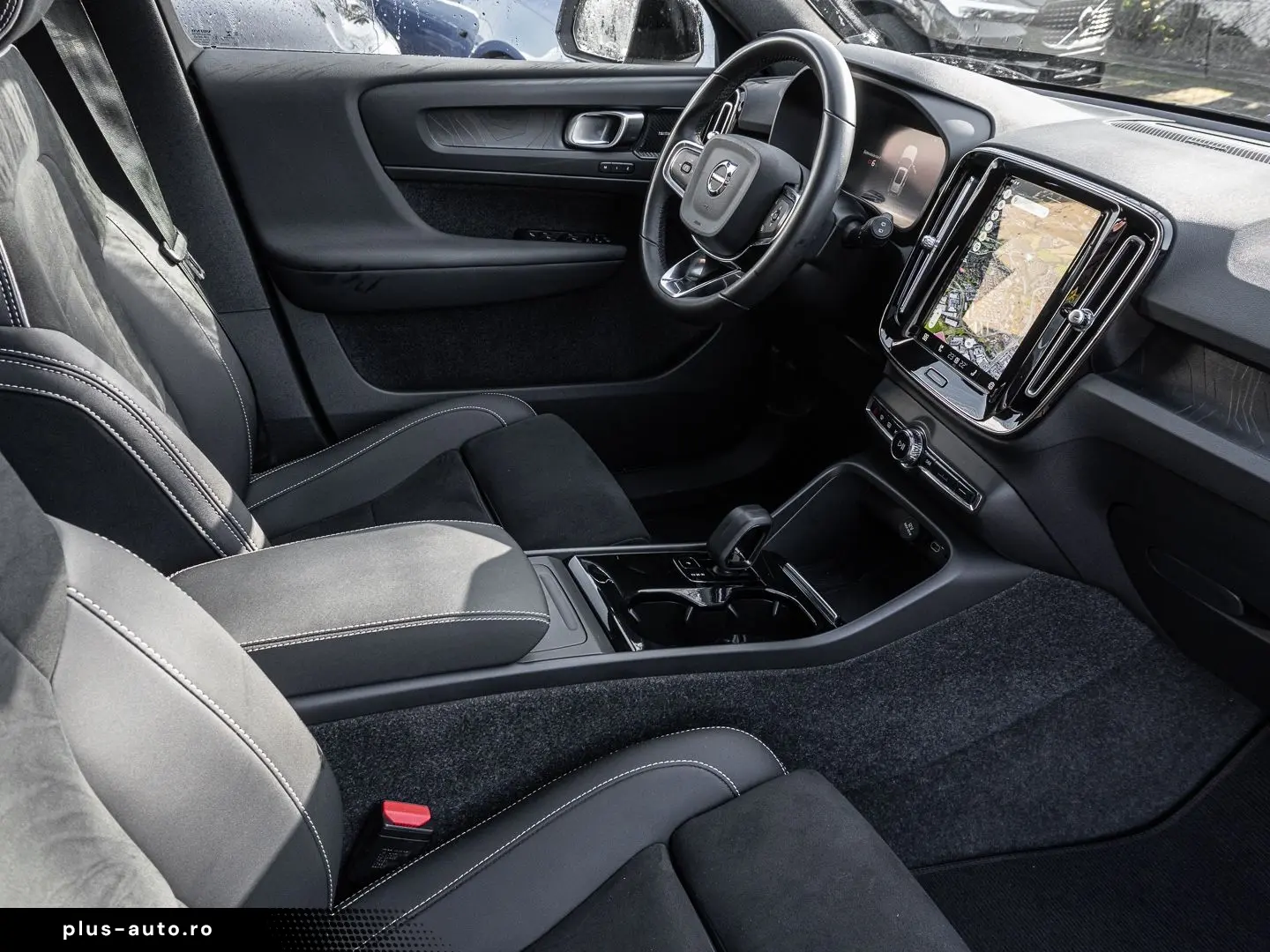 VOLVO XC40 Ultimate Recharge Pure Electric AWD Twin St