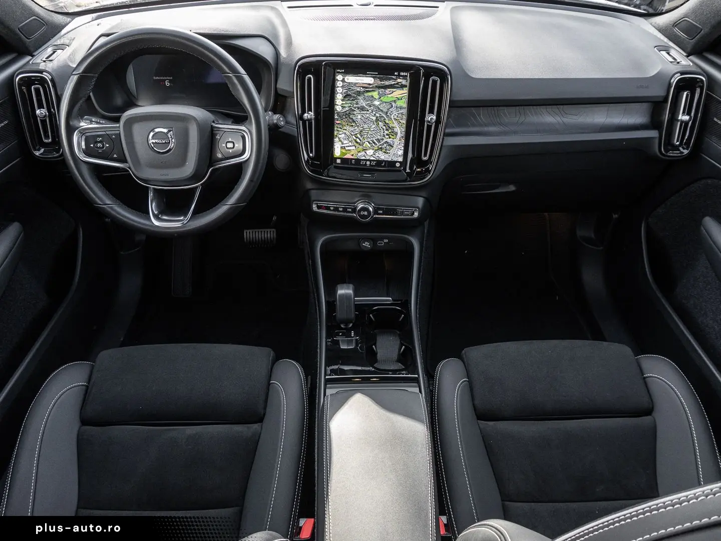 VOLVO XC40 Ultimate Recharge Pure Electric AWD Twin St