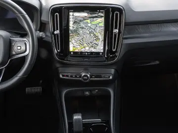 VOLVO XC40 Ultimate Recharge Pure Electric AWD Twin St