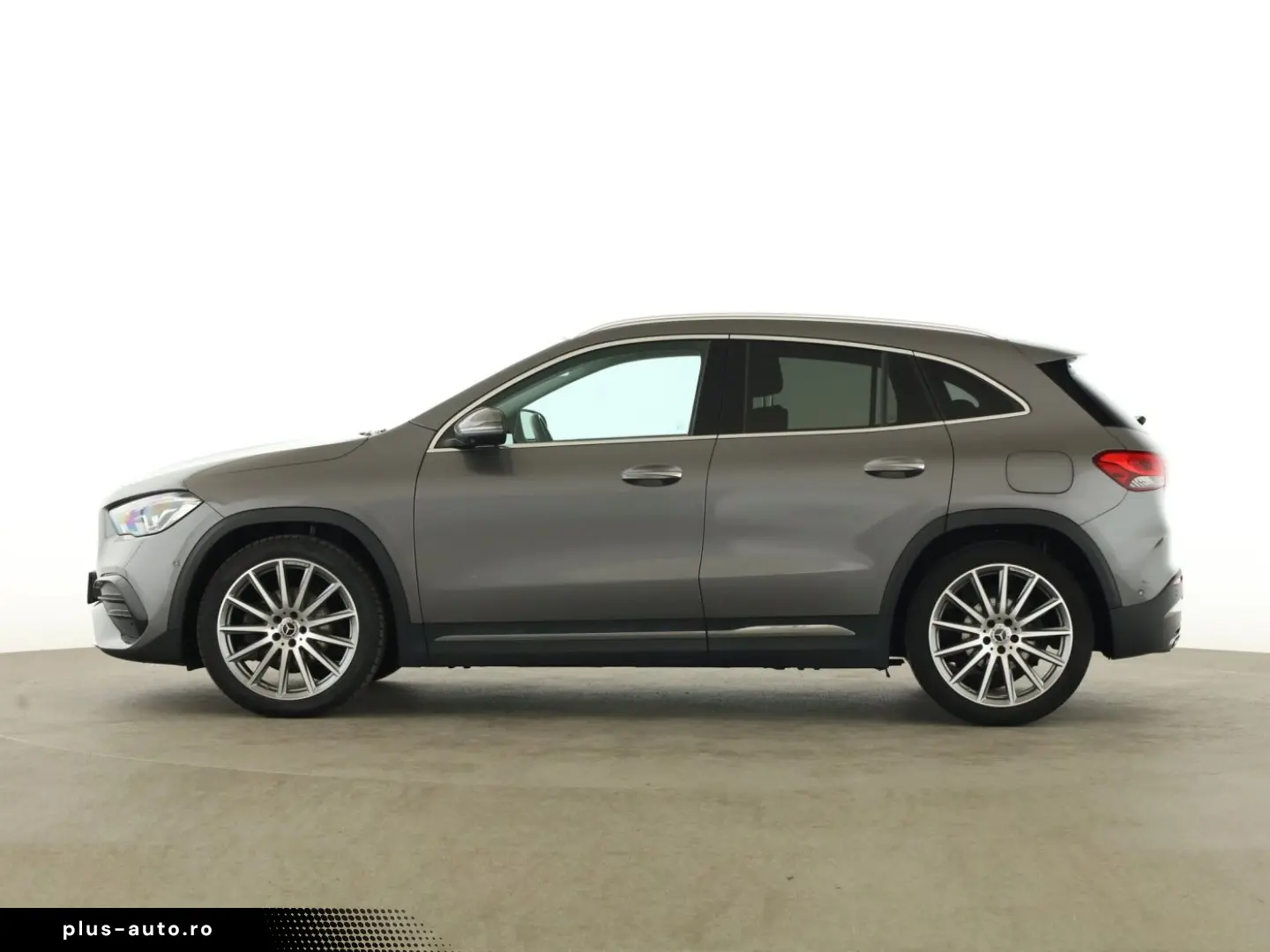 MERCEDES-BENZ GLA 200 AMG AHK PANO 360  DISTR KEYLES&hellip;