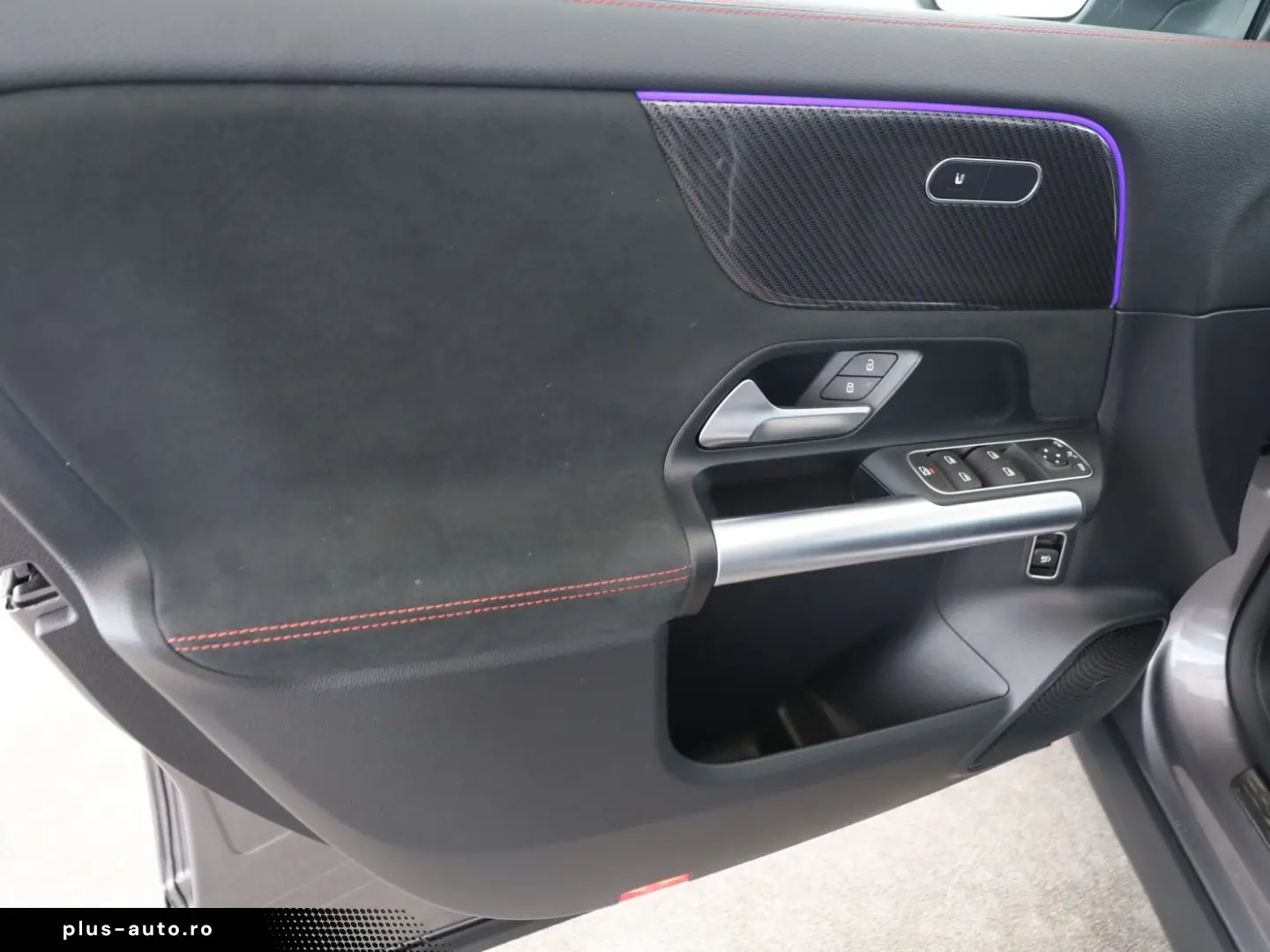 MERCEDES-BENZ GLA 200 AMG AHK PANO 360  DISTR KEYLES&hellip;