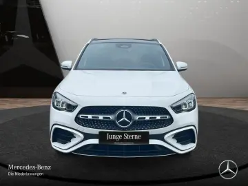 MERCEDES-BENZ GLA 200 d AMG Adv.  PANO AHK EASY-P. T…
