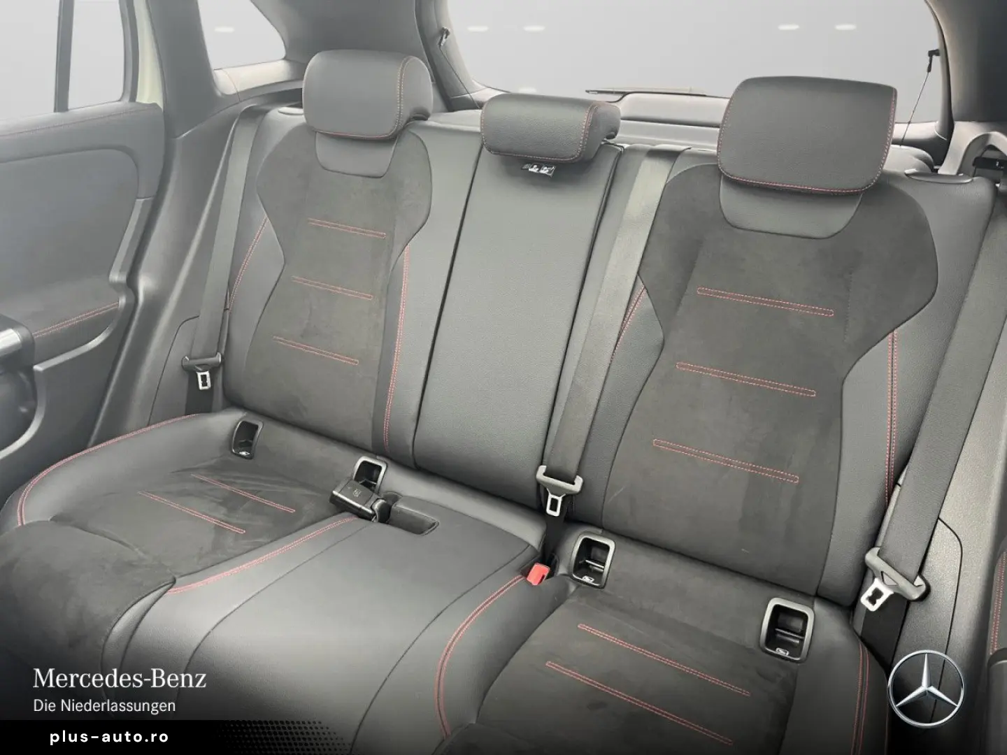 MERCEDES-BENZ GLA 200 d AMG Adv.  PANO AHK EASY-P. T&hellip;