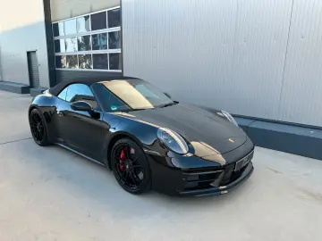 PORSCHE 992 GTS Cabriolet Bose MwSt. 1.Hand