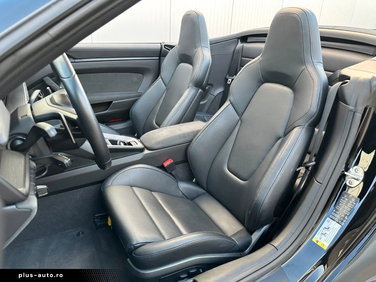 PORSCHE 992 GTS Cabriolet Bose MwSt. 1.Hand