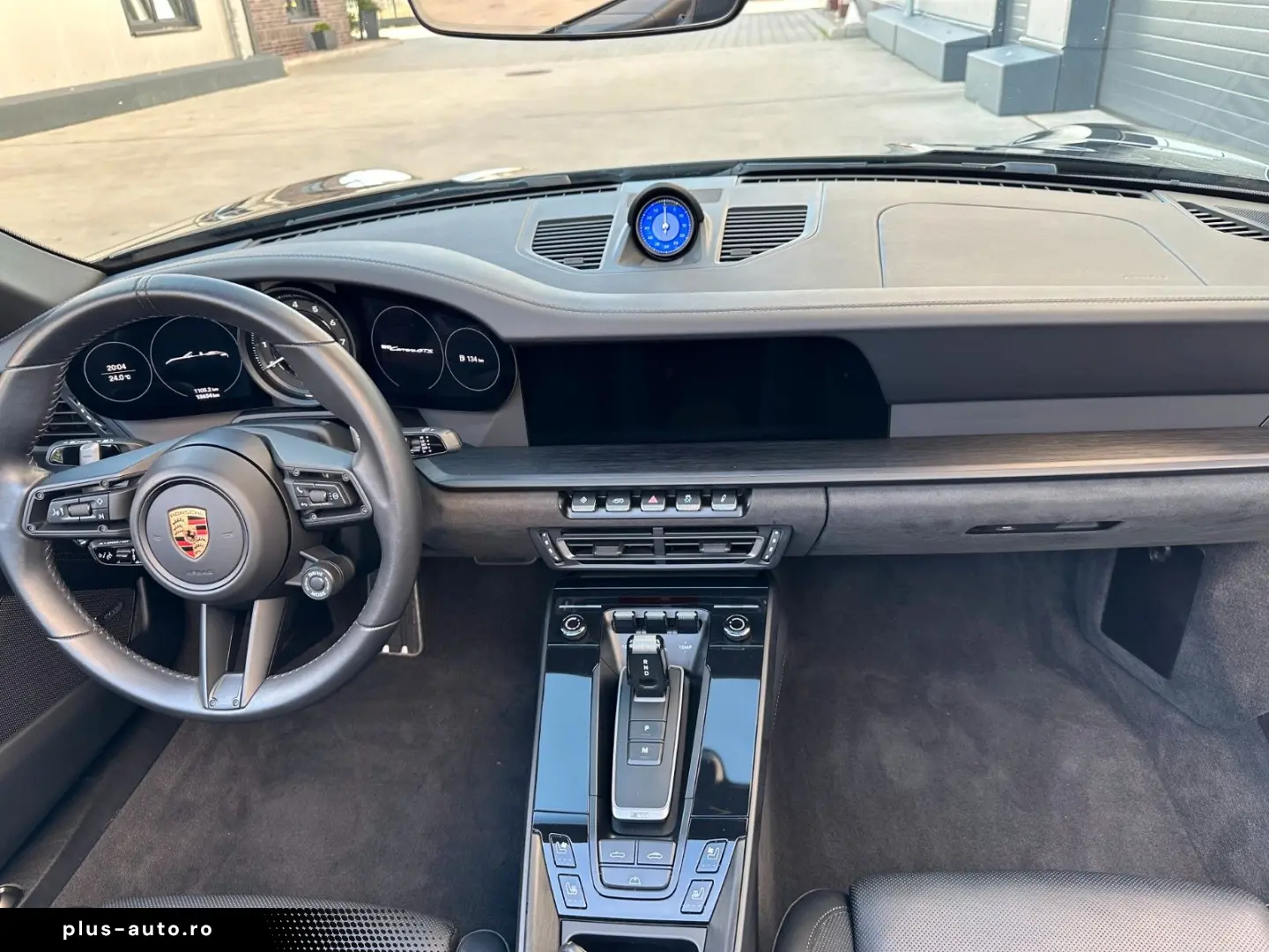 PORSCHE 992 GTS Cabriolet Bose MwSt. 1.Hand