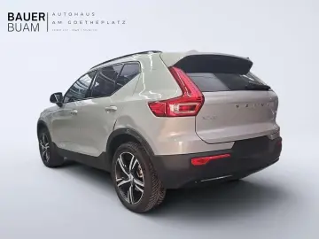 VOLVO XC40 Ultra Dark 2WD