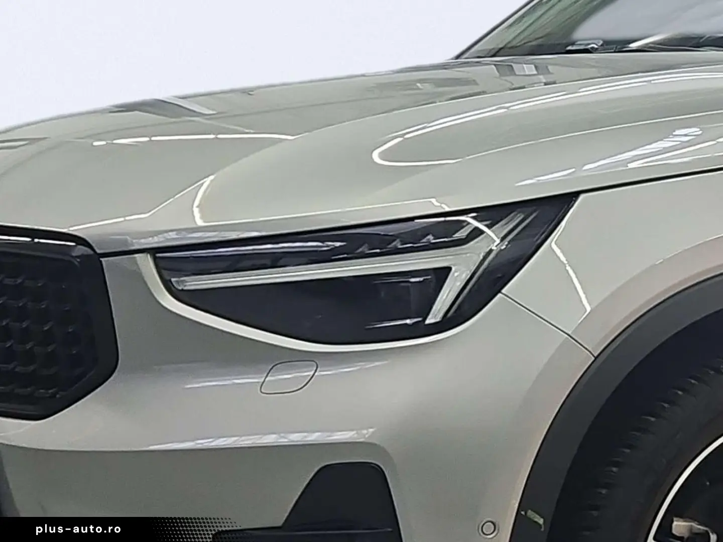 VOLVO XC40 Ultra Dark 2WD