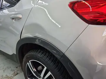 VOLVO XC40 Ultra Dark 2WD