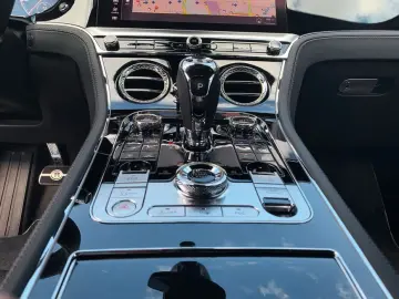 BENTLEY New Continental GTC V8 Azure