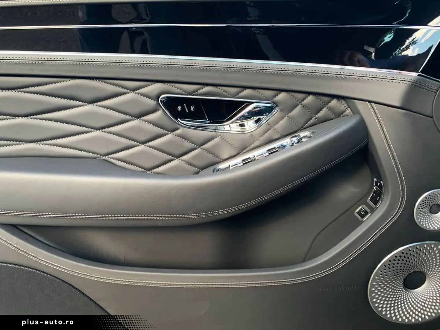 BENTLEY New Continental GTC V8 Azure