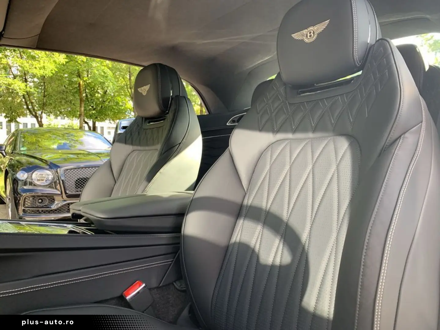 BENTLEY New Continental GTC V8 Azure