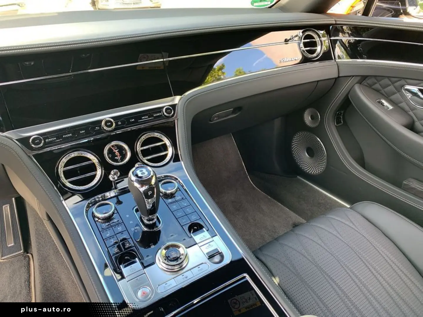 BENTLEY New Continental GTC V8 Azure