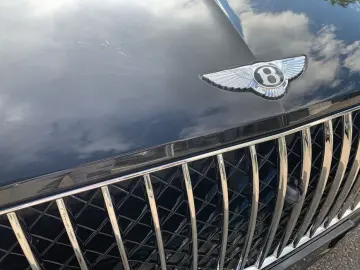 BENTLEY New Continental GTC V8 Azure