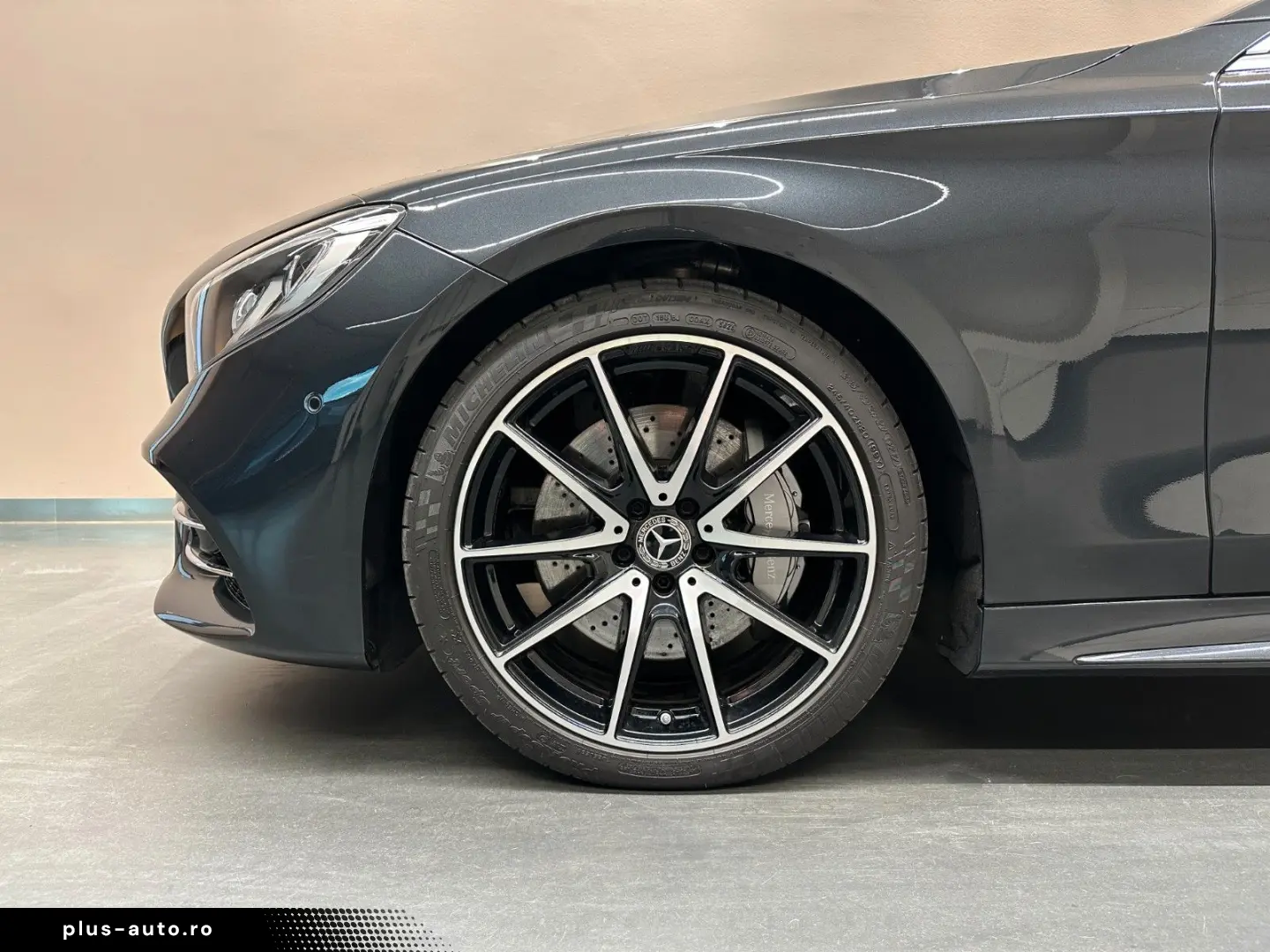 MERCEDES-BENZ S560 Cabrio AMG LINE   1. HAND MEMORY KAMERA