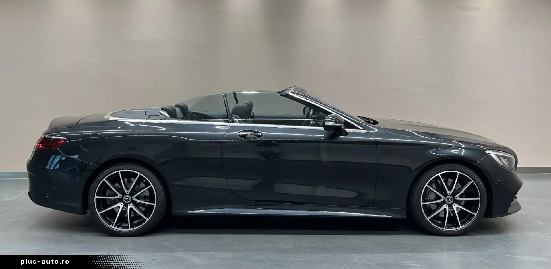 MERCEDES-BENZ S560 Cabrio AMG LINE   1. HAND MEMORY KAMERA