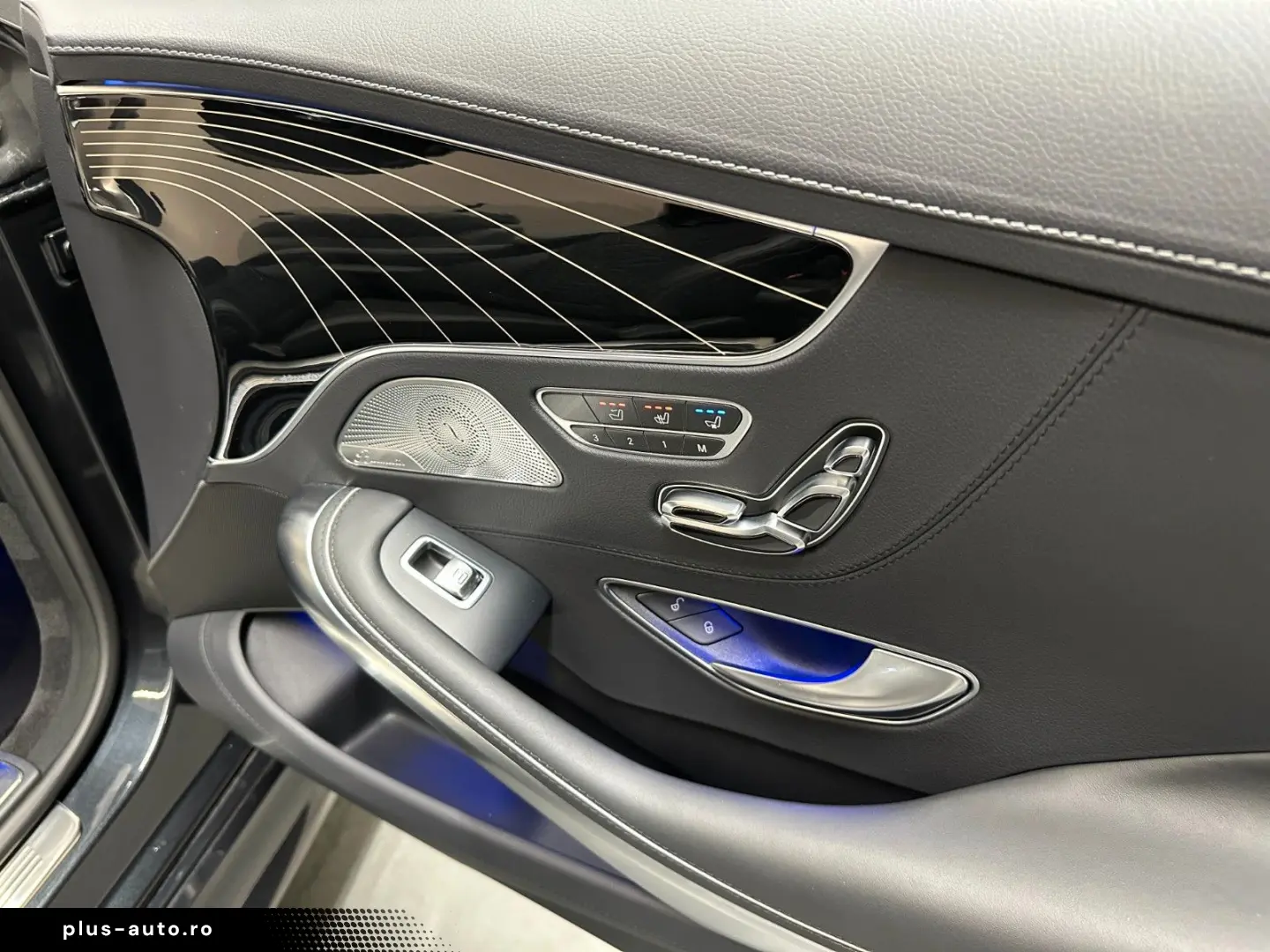 MERCEDES-BENZ S560 Cabrio AMG LINE   1. HAND MEMORY KAMERA