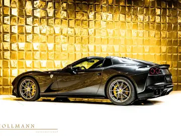 FERRARI 812 GTS    LIFT   SURR   CARBON