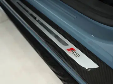 AUDI R8 Spyder qu performance CARBON-PAKET RAUTEN 1.H