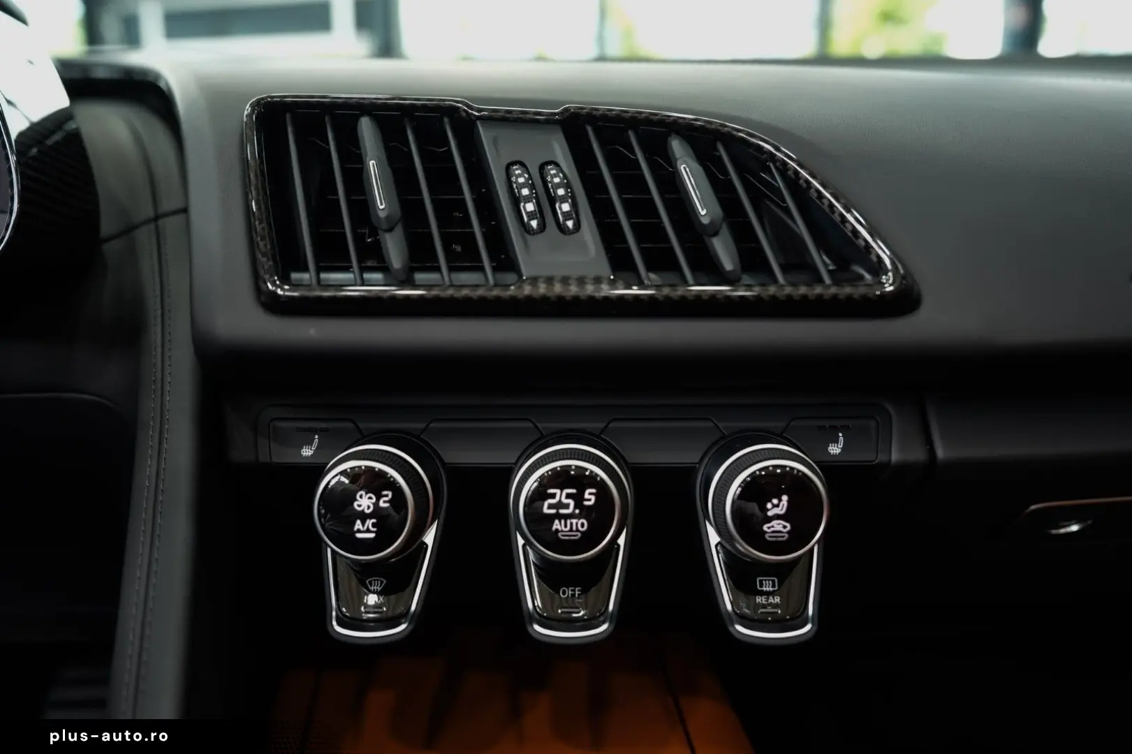 AUDI R8 Spyder qu performance CARBON-PAKET RAUTEN 1.H