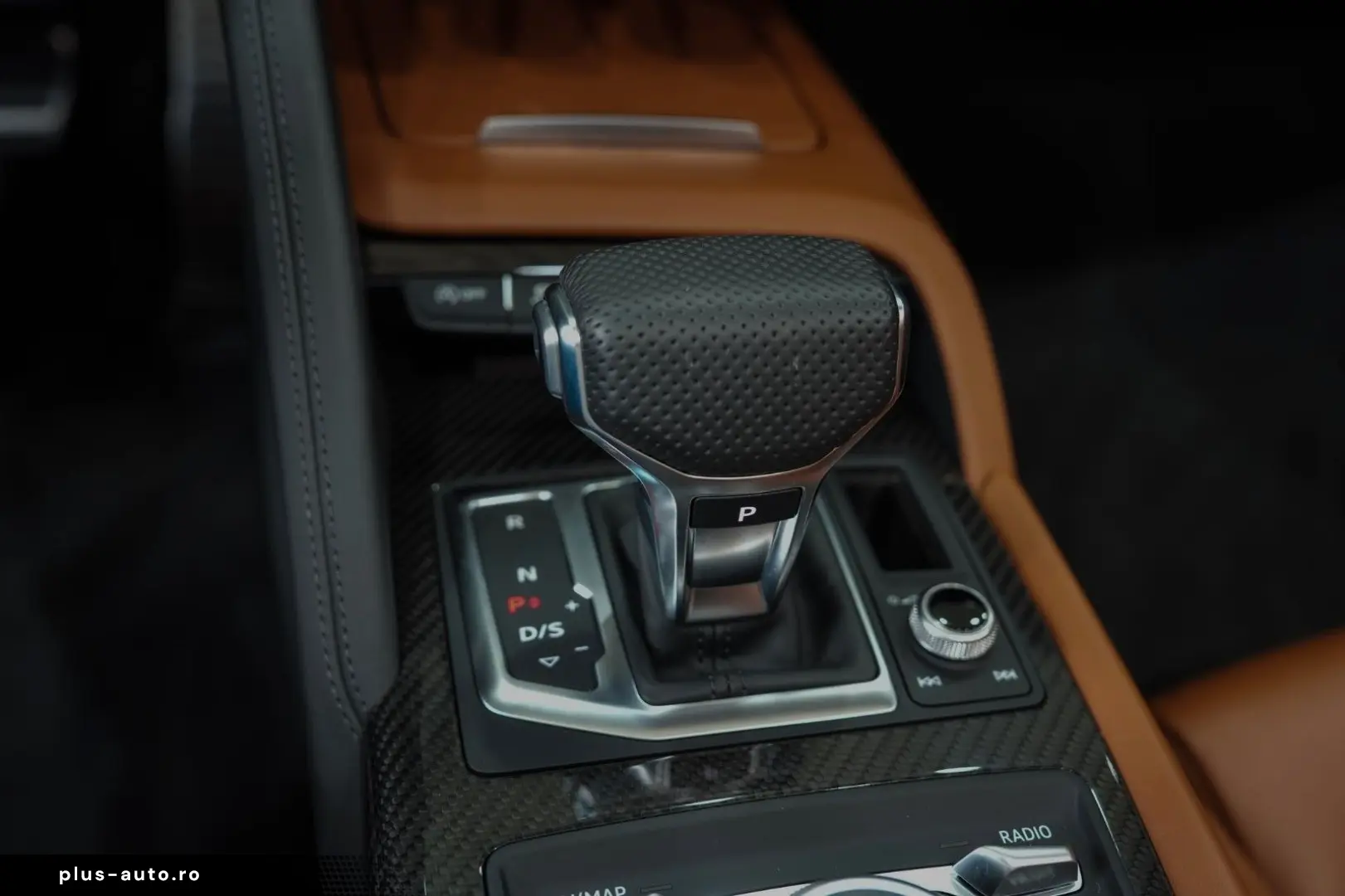 AUDI R8 Spyder qu performance CARBON-PAKET RAUTEN 1.H