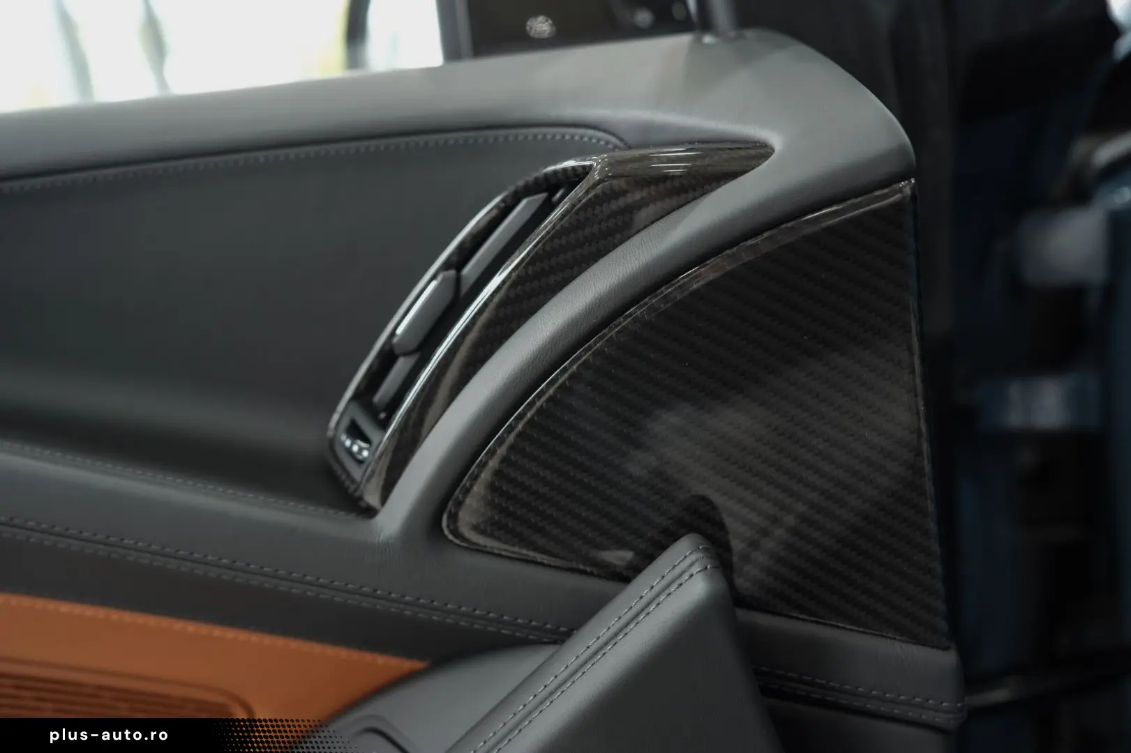 AUDI R8 Spyder qu performance CARBON-PAKET RAUTEN 1.H