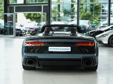 AUDI R8 Spyder qu performance CARBON-PAKET RAUTEN 1.H