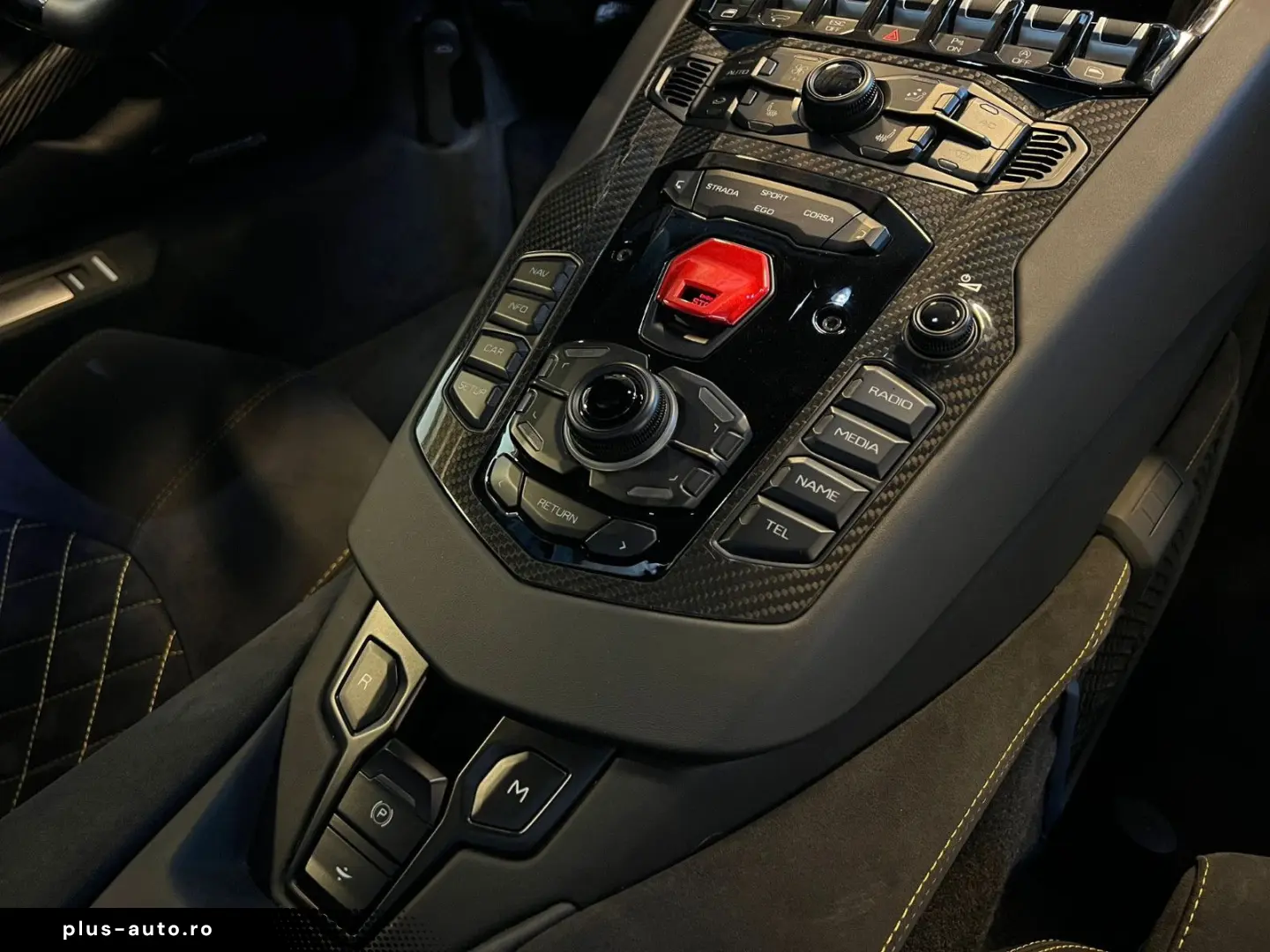 LAMBORGHINI Aventador S Roadster-TOP-LEASING-FINANZIERUNG-