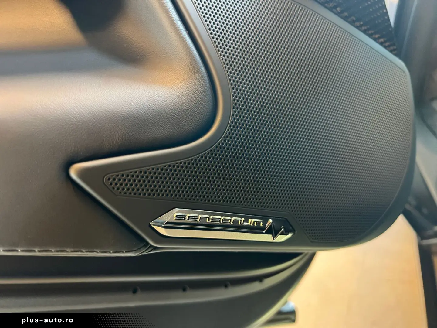 LAMBORGHINI Aventador S Roadster-TOP-LEASING-FINANZIERUNG-