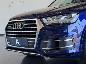 AUDI Q7 50TDI quattro VIRTUAL PANO AHK ALCANTARA KAME