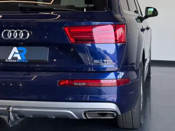AUDI Q7 50TDI quattro VIRTUAL PANO AHK ALCANTARA KAME