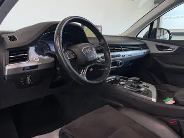 AUDI Q7 50TDI quattro VIRTUAL PANO AHK ALCANTARA KAME