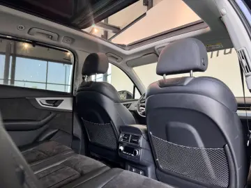 AUDI Q7 50TDI quattro VIRTUAL PANO AHK ALCANTARA KAME