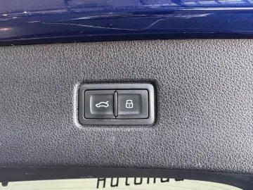 AUDI Q7 50TDI quattro VIRTUAL PANO AHK ALCANTARA KAME