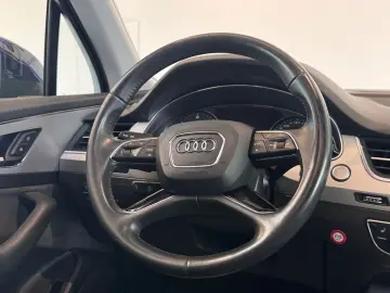 AUDI Q7 50TDI quattro VIRTUAL PANO AHK ALCANTARA KAME